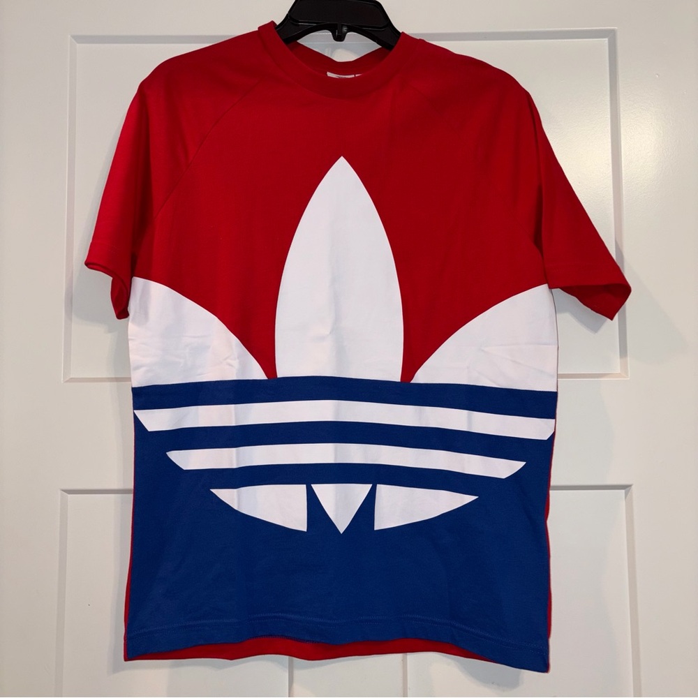 Boys’ Adidas large logo t-Shirt Sz 13/14 NWT